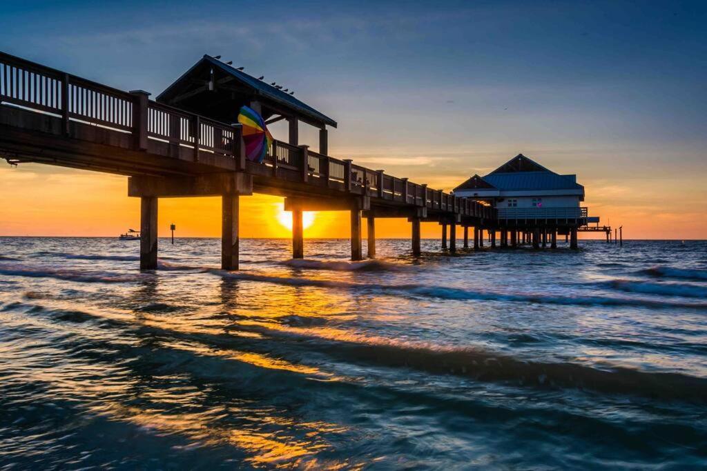 Delightful 3 Bdrm Home, Mins To Clearwater Beach Eksteriør bilde