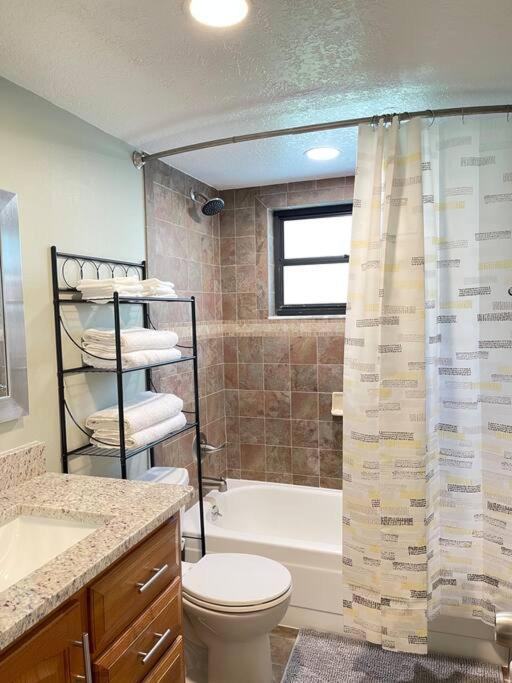 Delightful 3 Bdrm Home, Mins To Clearwater Beach Eksteriør bilde