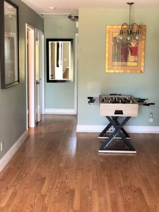 Delightful 3 Bdrm Home, Mins To Clearwater Beach Eksteriør bilde