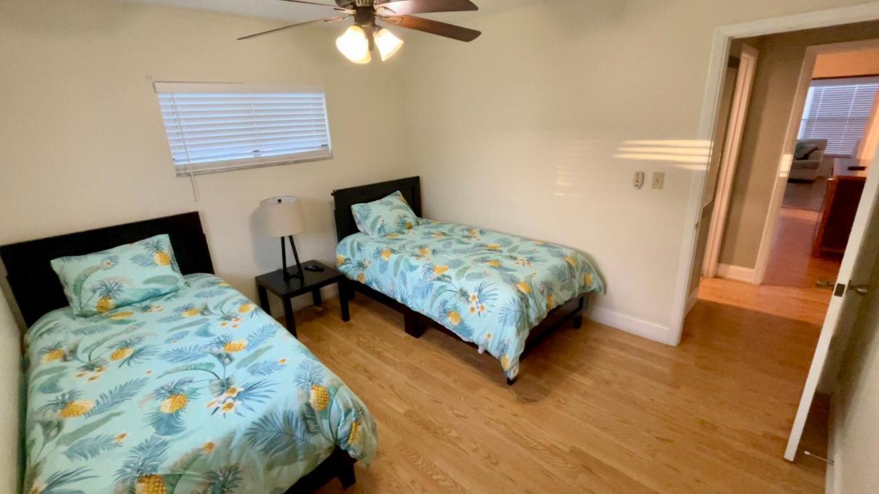 Delightful 3 Bdrm Home, Mins To Clearwater Beach Eksteriør bilde